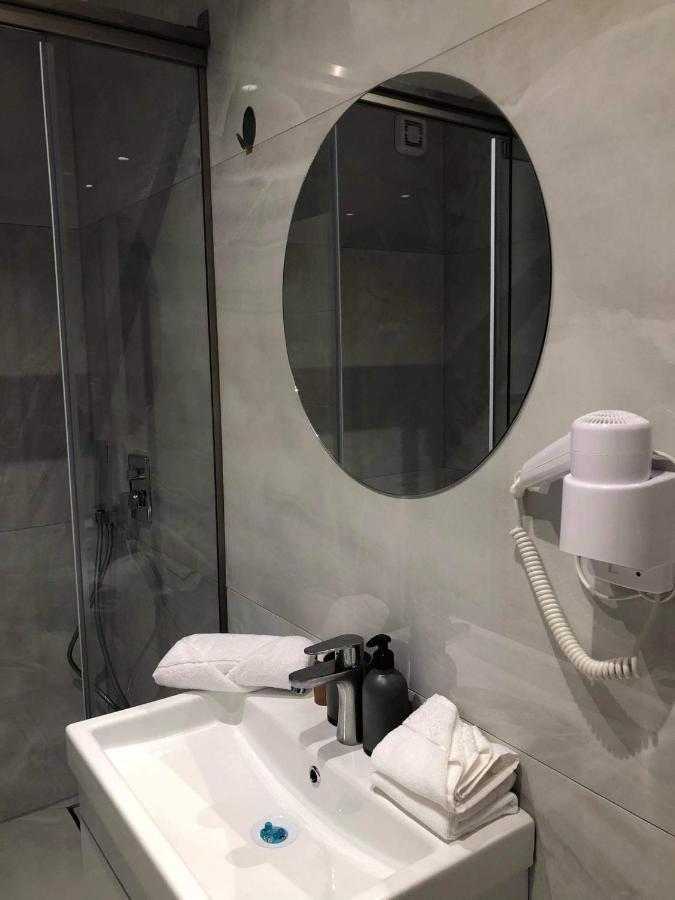 New Prishtina Luxury Rooms 普里什蒂纳 外观 照片