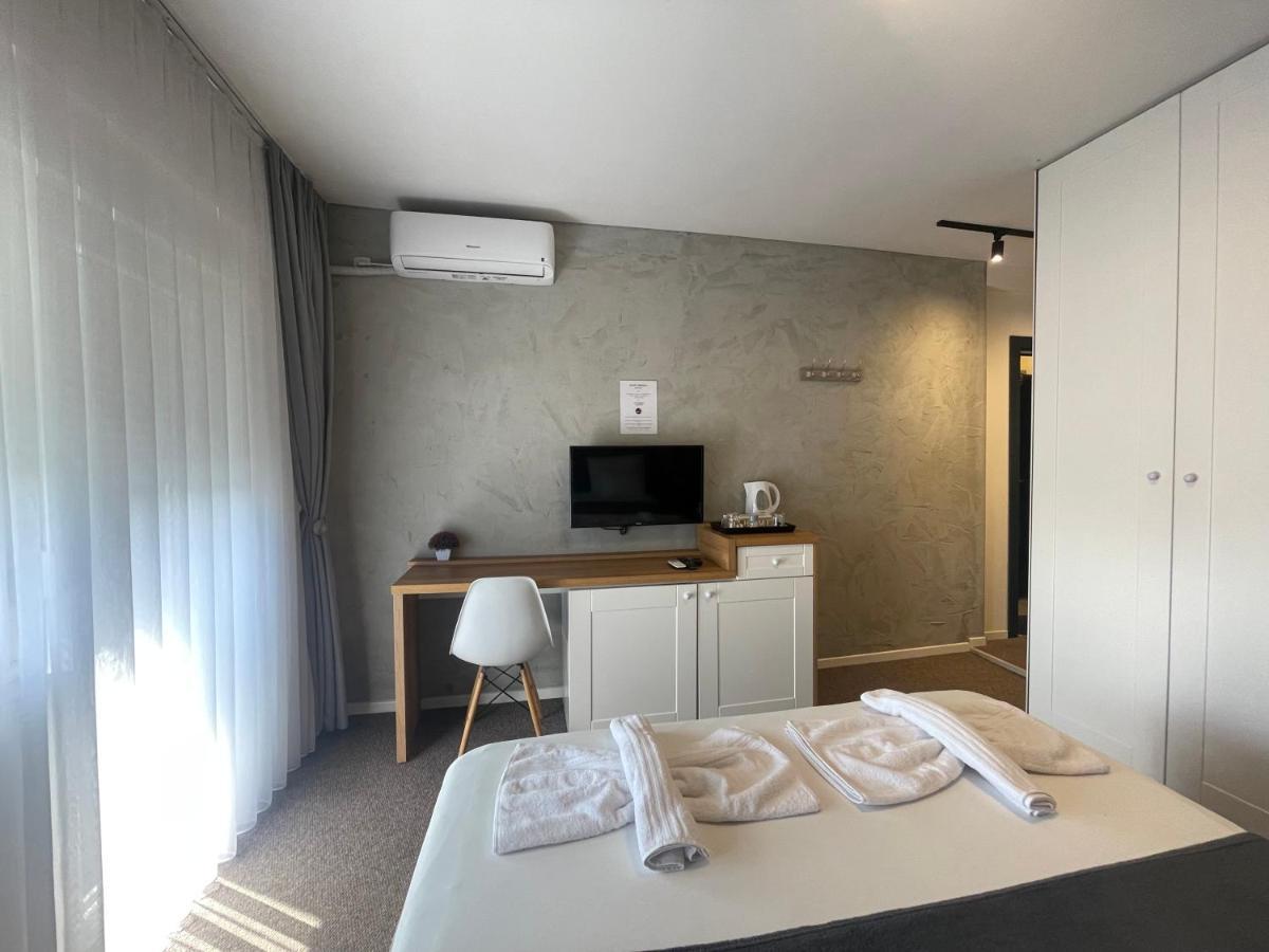 New Prishtina Luxury Rooms 普里什蒂纳 外观 照片